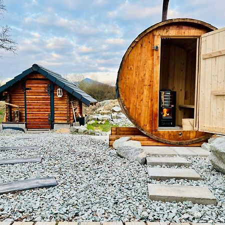 Apartamento Tiny House With Mountain Views Turany Exterior foto