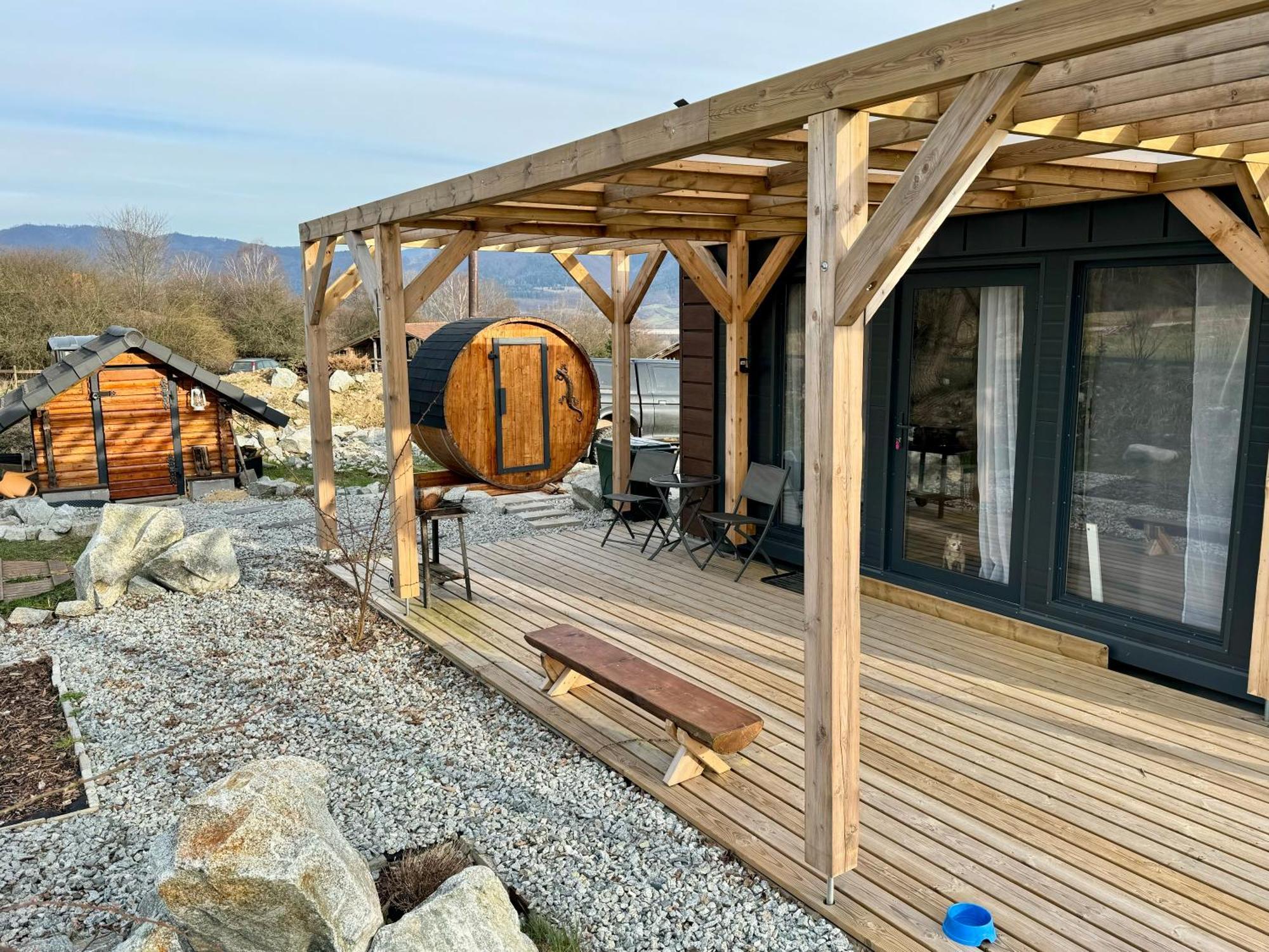 Apartamento Tiny House With Mountain Views Turany Exterior foto